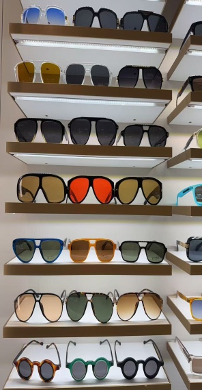 Dr.optical 1069