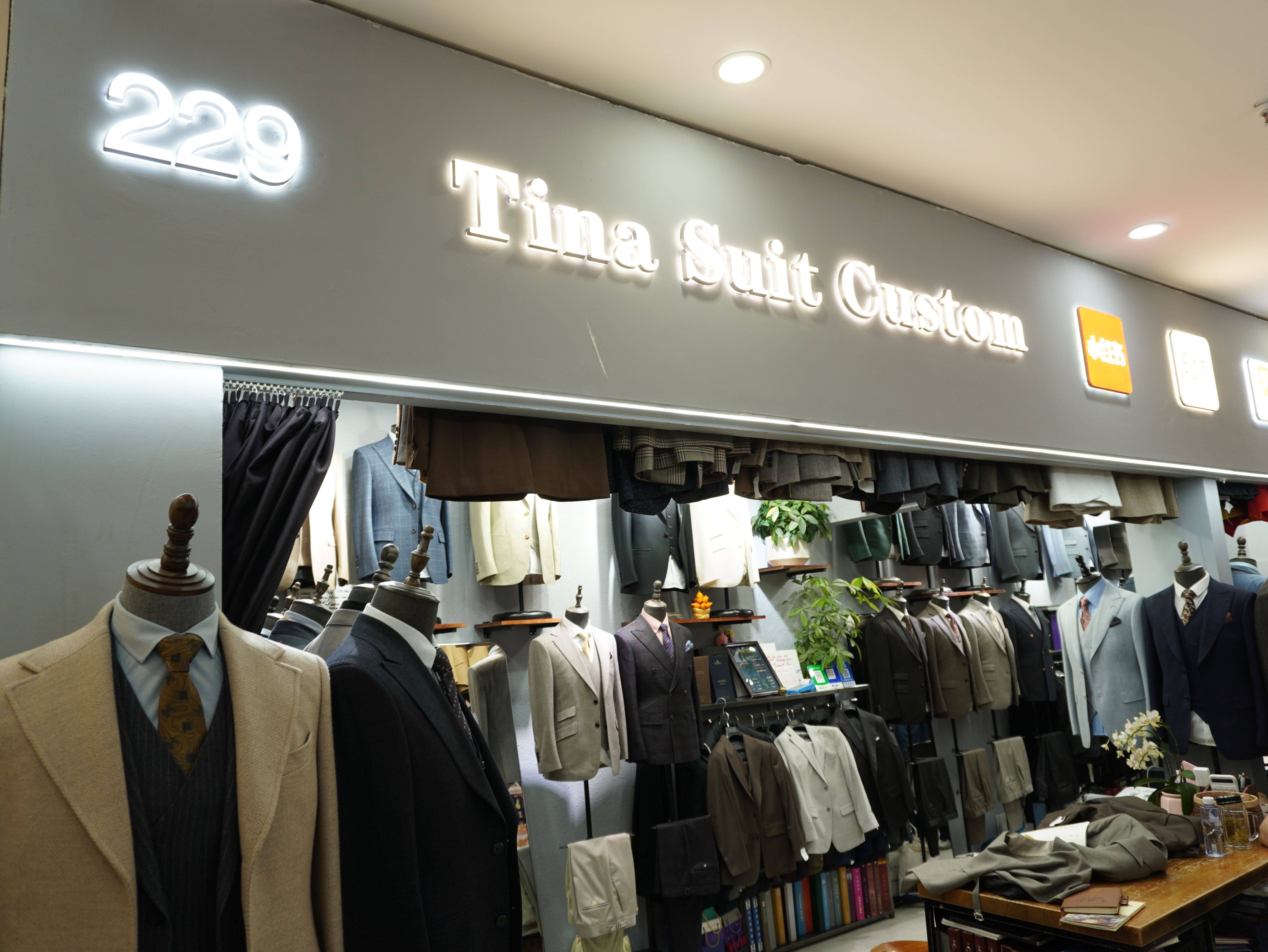 Tina Tailor Made