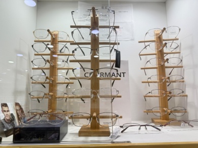 YINGLIANG GLASSES
