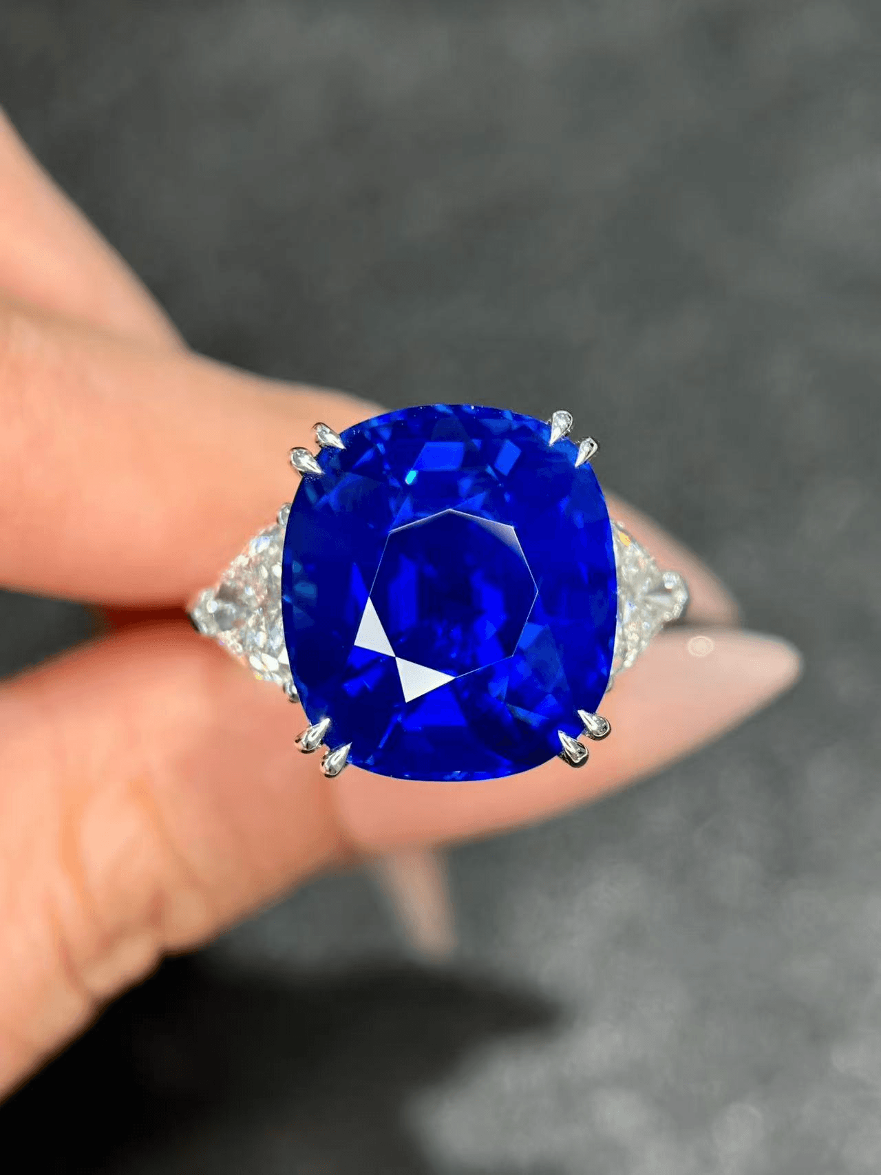 DILLY JEWELRY